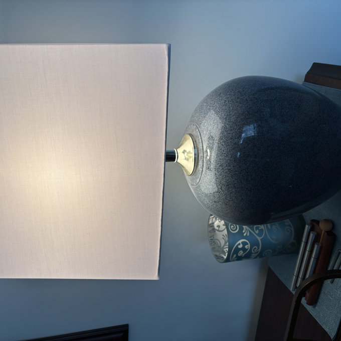Proportion and Texture: Mastering Nightstand Illuminations